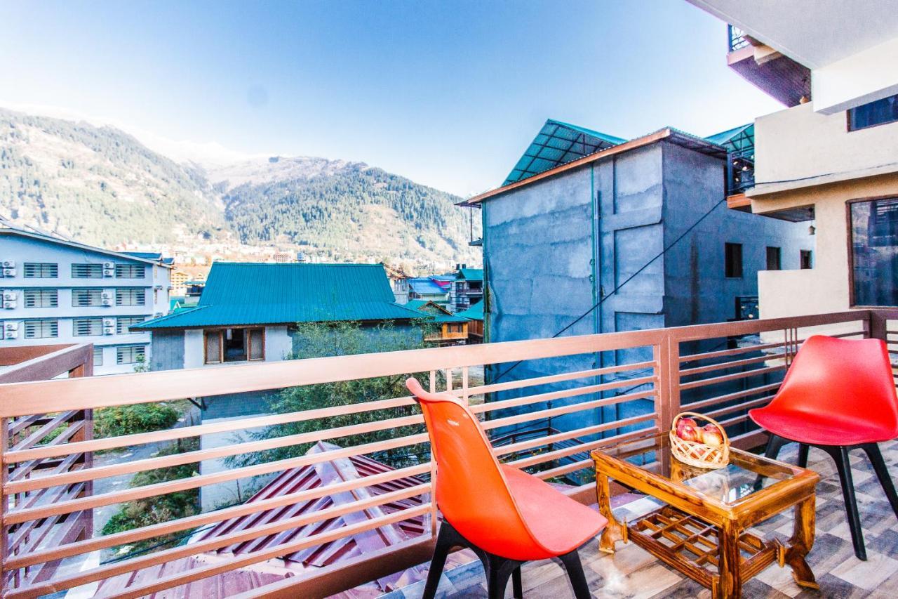 Готель Misty Mountain Manali Екстер'єр фото